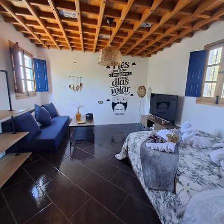 Holiday home Casa De Angel Balconcillo A La Subbetica *