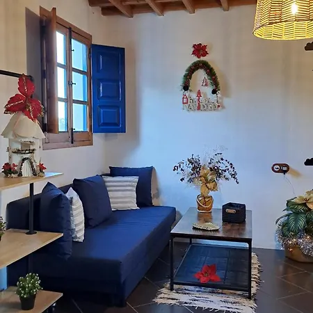 Casa De Angel Balconcillo A La Subbetica * Cabra